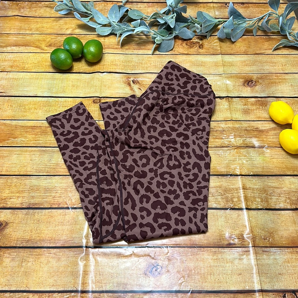Medium balance athletica vitality legging animal print pink